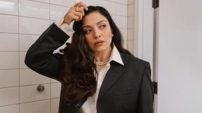 Mon Laferte tuvo sólida respuesta a usuaria que la criticó por sus cejas y le recordó su época en 'Rojo' Mon Laferte tuvo sólida respuesta a usuaria que la criticó por sus cejas y le recordó su época en 'Rojo'