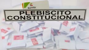 “A favor” o “En contra”: Qué han dicho los partidos políticos de cara al plebiscito de diciembre “A favor” o “En contra”: Qué han dicho los partidos políticos de cara al plebiscito de diciembre