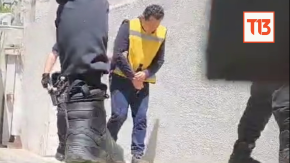 VIDEO | Así fue la salida del exalcalde de Algarrobo desde el tribunal: Quedó en prisión preventiva VIDEO | Así fue la salida del exalcalde de Algarrobo desde el tribunal: Quedó en prisión preventiva