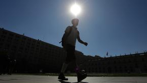 Alerta por altas temperaturas: Santiago espera días con máximas sobre 30°C toda la semana Alerta por altas temperaturas: Santiago espera días con máximas sobre 30°C toda la semana