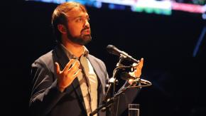 Jorge Sharp es reincorporado a sus funciones como alcalde tras suspensión del Tricel