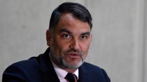 Macaya reconoce triunfo del "En Contra" en Plebiscito: "Ha quedado ratificada la constitución vigente en Chile" Macaya reconoce triunfo del "En Contra" en Plebiscito: "Ha quedado ratificada la constitución vigente en Chile"