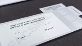 Plebiscito 2023: Las multas que arriesgan quienes le saquen una foto al voto este domingo