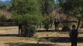 Encuentran cuerpo amarrado y envuelto en frazadas a un costado de la Ruta 78 en Talagante Encuentran cuerpo amarrado y envuelto en frazadas a un costado de la Ruta 78 en Talagante