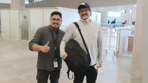 Hombre que se tomó foto con Pedro Pascal: "Para ser un actor tan reconocido, fue muy simpático" Hombre que se tomó foto con Pedro Pascal: "Para ser un actor tan reconocido, fue muy simpático"
