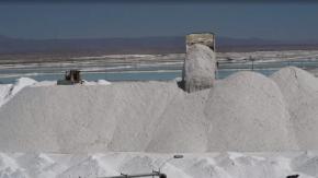 Surgen primeras críticas a acuerdo Codelco-SQM Surgen primeras críticas a acuerdo Codelco-SQM