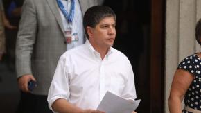 Gobierno anuncia indicaciones para revertir pensiones de gracia tras destaparse beneficio que otorgó a condenado del 18-O Gobierno anuncia indicaciones para revertir pensiones de gracia tras destaparse beneficio que otorgó a condenado del 18-O