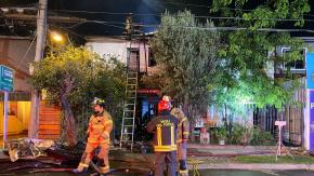 Dos personas mueren en incendio de una casa en Estación Central Dos personas mueren en incendio de una casa en Estación Central
