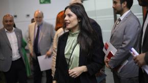 “Ni me di cuenta”: Ministra Vallejo tras intento de agresión de una mujer que le lanzó café en Rancagua