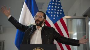 Bukele pide el voto para seguir con "guerra" contra las pandillas en El Salvador