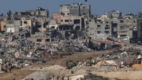 Miles de israelíes, entre ellos ministros, piden colonias en Gaza Miles de israelíes, entre ellos ministros, piden colonias en Gaza