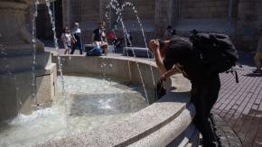 Qué son las olas de calor nocturnas, fenómeno que afectará esta semana a la región Metropolitana