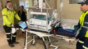 Bebé que pesó 7 kilos debió ser trasladado a Santiago: Continúa estable dentro de su gravedad