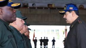Expulsan a 33 militares por "conspirar" contra Nicolás Maduro Expulsan a 33 militares por "conspirar" contra Nicolás Maduro