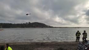 Buscan adolescente que desapareció mientras nadaba en laguna en Pichilemu Buscan adolescente que desapareció mientras nadaba en laguna en Pichilemu