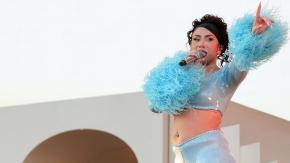 Kali Uchis comparte emotivo video para anunciar que está embarazada Kali Uchis comparte emotivo video para anunciar que está embarazada