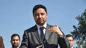 "Yo nací en el cerro Barón”: Alcalde Carter se abre a ser candidato a senador por Valparaíso "Yo nací en el cerro Barón”: Alcalde Carter se abre a ser candidato a senador por Valparaíso