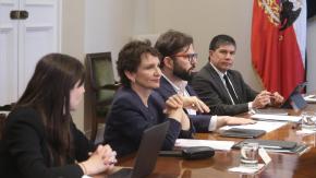 Gobierno confirma que existe la facultad para revocar pensiones de gracia: Presidente Boric lo hará en algunos casos Gobierno confirma que existe la facultad para revocar pensiones de gracia: Presidente Boric lo hará en algunos casos