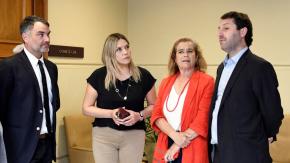 UDI pedirá remoción de los consejeros del INDH que validaron pensiones de gracia cuestionadas por Contraloría UDI pedirá remoción de los consejeros del INDH que validaron pensiones de gracia cuestionadas por Contraloría