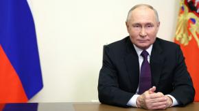 Putin regala a Kim Jong Un un coche fabricado en Rusia Putin regala a Kim Jong Un un coche fabricado en Rusia