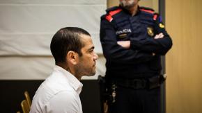 Comienza juicio contra Dani Alves por violación Comienza juicio contra Dani Alves por violación