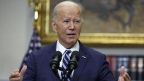 Biden afirma que Putin es "responsable" de la muerte del opositor ruso Alexei Navalni Biden afirma que Putin es "responsable" de la muerte del opositor ruso Alexei Navalni