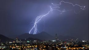 De norte a sur: Emiten alerta meteorológica por tormentas eléctricas en doce regiones De norte a sur: Emiten alerta meteorológica por tormentas eléctricas en doce regiones