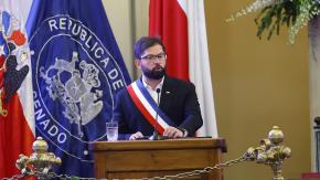 Boric y críticas al Gobierno de Piñera: "Las querellas y recriminaciones, fueron en ocasiones más allá de lo justo y razonable" Boric y críticas al Gobierno de Piñera: "Las querellas y recriminaciones, fueron en ocasiones más allá de lo justo y razonable"