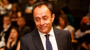 Ministro Jaime Pizarro y su nuevo desafío, enfrentar la violencia en los estadios (y su round con Vidal) Ministro Jaime Pizarro y su nuevo desafío, enfrentar la violencia en los estadios (y su round con Vidal)
