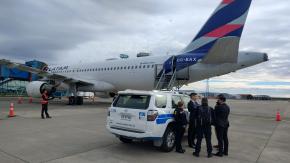 Británico de 59 años muere en vuelo de Latam camino a Punta Arenas Británico de 59 años muere en vuelo de Latam camino a Punta Arenas