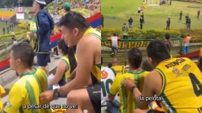 “Quiero que sienta el fútbol en la espalda”: Joven se viraliza por forma “relatar” partido a su amigo con discapacidad visual “Quiero que sienta el fútbol en la espalda”: Joven se viraliza por forma “relatar” partido a su amigo con discapacidad visual