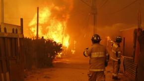 Megaincendio: Los 7 factores que hay tras la rápida propagación del fuego y los al menos 122 muertos Megaincendio: Los 7 factores que hay tras la rápida propagación del fuego y los al menos 122 muertos