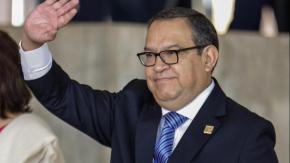 Polémica por filtración de audios de primer ministro de Perú: habría conseguido trabajo a ex pareja Polémica por filtración de audios de primer ministro de Perú: habría conseguido trabajo a ex pareja