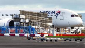 Boeing hace un llamado a las aerolíneas tras conocerse presunta causa de incidente en vuelo Auckland-Santiago de LATAM Boeing hace un llamado a las aerolíneas tras conocerse presunta causa de incidente en vuelo Auckland-Santiago de LATAM