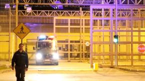 Investigan suicidio de mujer que fue golpeada y violada en cárcel de Puerto Montt Investigan suicidio de mujer que fue golpeada y violada en cárcel de Puerto Montt