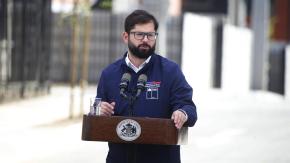Boric dice que no se cierra a apoyo de militares en funciones de orden público: "Tiene que ser discutido en el Congreso" Boric dice que no se cierra a apoyo de militares en funciones de orden público: "Tiene que ser discutido en el Congreso"