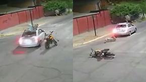 Autos volcados y choques con casas: Vecinos graban violentos accidentes en la “esquina del terror” en Puente Alto Autos volcados y choques con casas: Vecinos graban violentos accidentes en la “esquina del terror” en Puente Alto