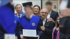 Gobierno negó fuga de cónsul de Guayaquil luego que su hijo fuera acusado de violación Gobierno negó fuga de cónsul de Guayaquil luego que su hijo fuera acusado de violación