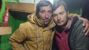 "No aguantábamos un día más": Habla uno de los pescadores rescatados tras una semana desaparecidos "No aguantábamos un día más": Habla uno de los pescadores rescatados tras una semana desaparecidos