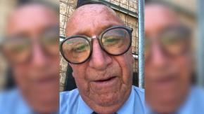 Adulto mayor es viral en TikTok: pidió seguidores tras quedar sin trabajo y ahora la rompe con estas enseñanzas