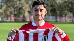 Futbolista chileno Javier Altamirano se desmaya en partido entre Estudiantes con Boca Juniors 