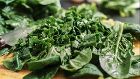 Estos son los alimentos que benefician tu salud física y mental, según expertas de Harvard Estos son los alimentos que benefician tu salud física y mental, según expertas de Harvard