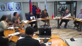 "Usted se ha comido dos bandejas": Alcalde de Antofagasta se retira de Concejo Municipal tras insultar a concejala