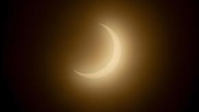 ¿Cómo ver desde Chile el eclipse solar del 8 de abril? ¿Cómo ver desde Chile el eclipse solar del 8 de abril?