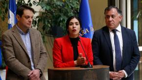 Cariola (PC) llamó a que oposición "recapacite" por censura contra la mesa de la Cámara: "Esta es una institución seria" Cariola (PC) llamó a que oposición "recapacite" por censura contra la mesa de la Cámara: "Esta es una institución seria"