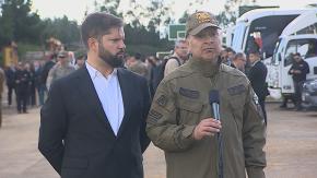 Boric ante crimen de carabineros: "En esto todos somos necesarios, por cierto, lo es también el general Yáñez" Boric ante crimen de carabineros: "En esto todos somos necesarios, por cierto, lo es también el general Yáñez"
