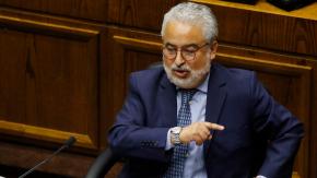 UAF revela traspasos por $4.370 millones al abogado Luis Hermosilla entre 2021 y 2023 UAF revela traspasos por $4.370 millones al abogado Luis Hermosilla entre 2021 y 2023