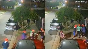Hombre fue asaltado en la puerta de su casa en Argentina: le dispararon a pesar de que no se resistió Hombre fue asaltado en la puerta de su casa en Argentina: le dispararon a pesar de que no se resistió