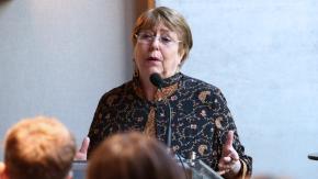 Expresidenta Bachelet advierte que en nuestro país hay “sectores que ponen en riesgo la democracia” Expresidenta Bachelet advierte que en nuestro país hay “sectores que ponen en riesgo la democracia”