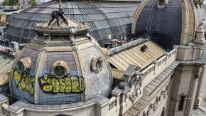 Detienen con un arma y 17 bolsas de tusi a uno de los responsables de rayar la cúpula del Museo Bellas Artes Detienen con un arma y 17 bolsas de tusi a uno de los responsables de rayar la cúpula del Museo Bellas Artes